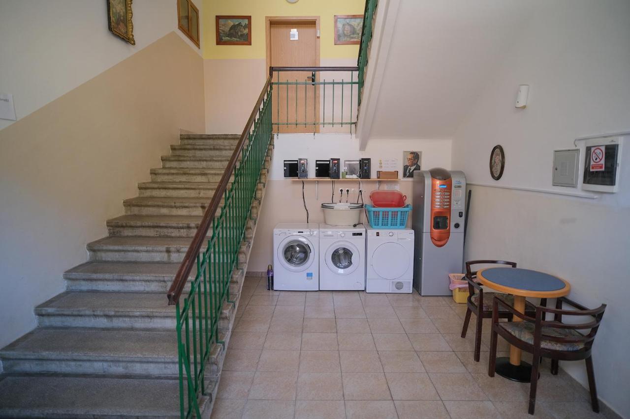 Sostanj Velenje Ravne Sobe Rooms Vrtacnik D O O Экстерьер фото