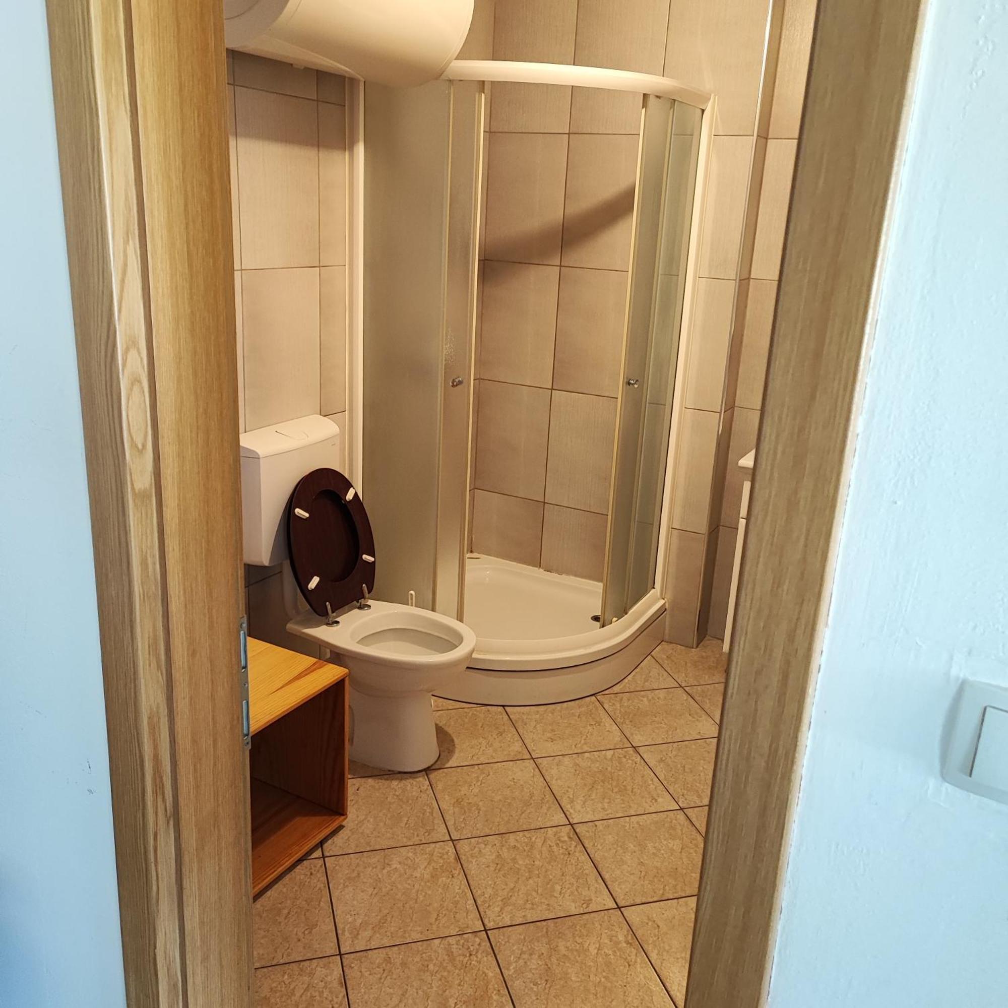Sostanj Velenje Ravne Sobe Rooms Vrtacnik D O O Экстерьер фото