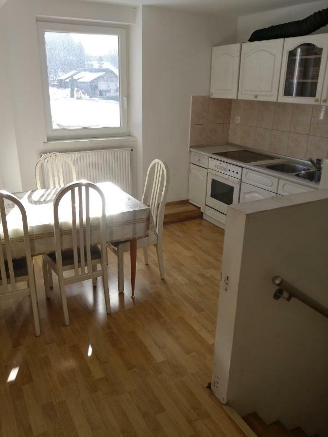 Sostanj Velenje Ravne Sobe Rooms Vrtacnik D O O Экстерьер фото